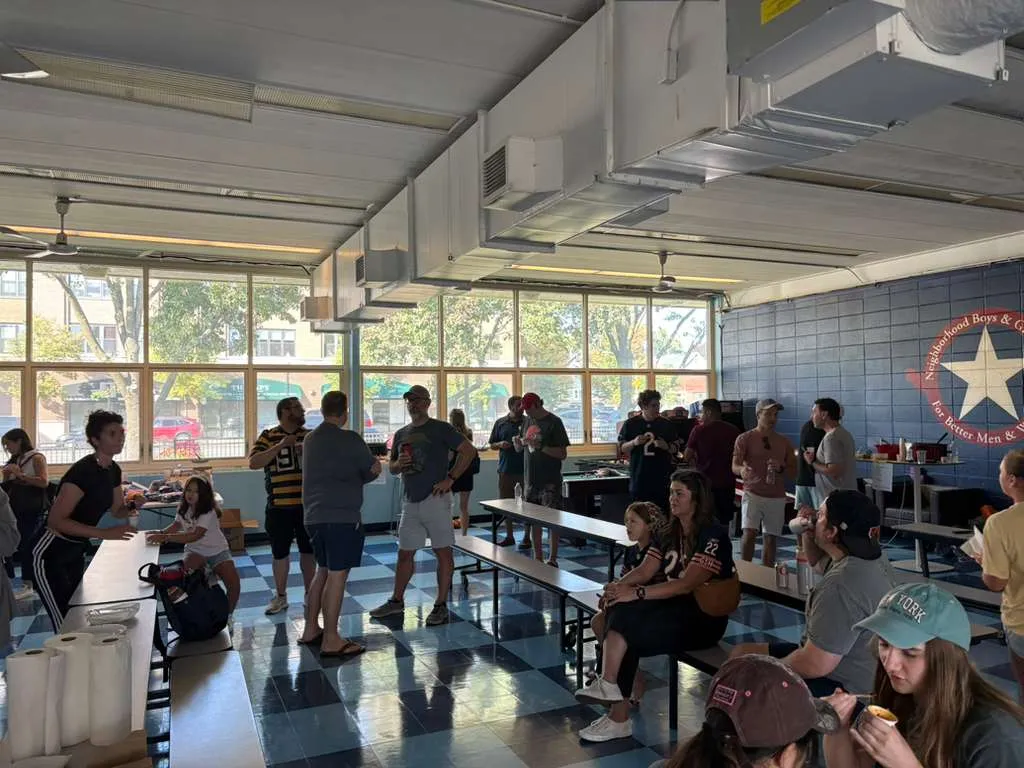 Bears Watch Party & Chili Cook-off — photo 11