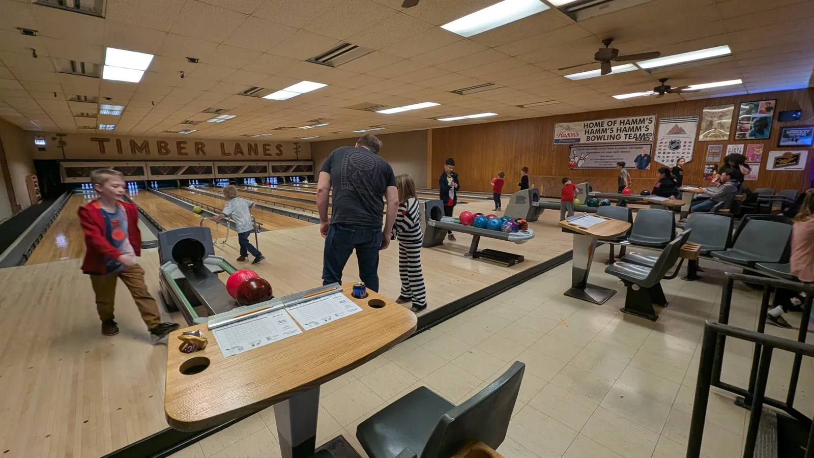 Bowling Day — photo 2